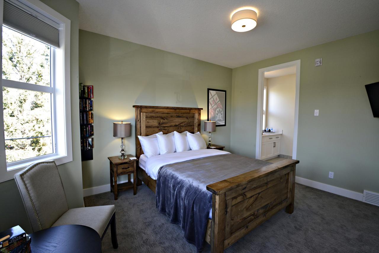 Novel Bed And Breakfast Calgary Exterior photo
